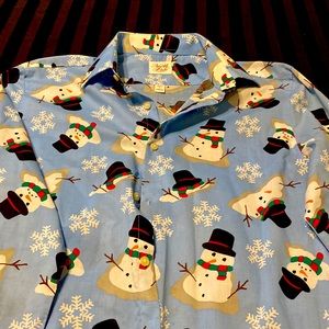 Mens Christmas shirt size medium!!blue with snowmen